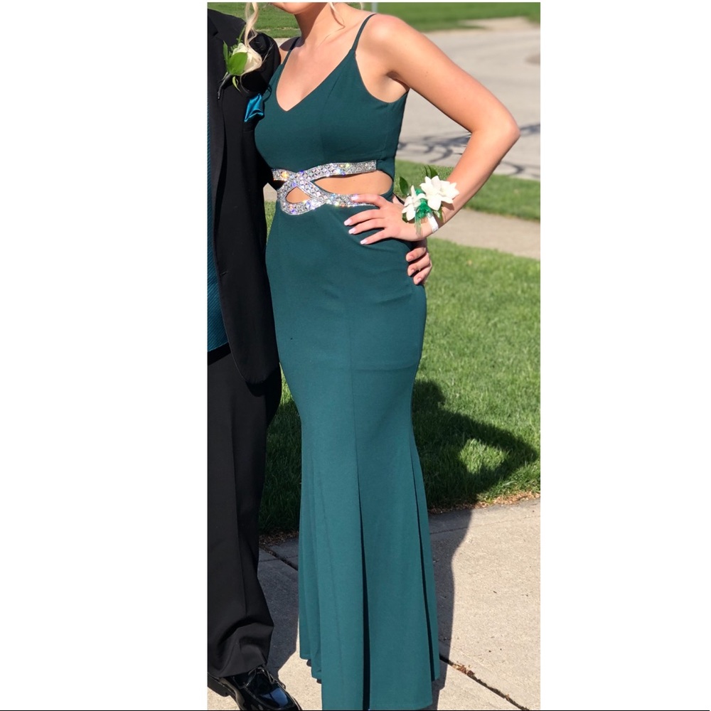 Prom/homecoming dress